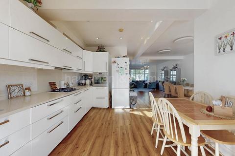 undefined, Golders Gardens, NW11