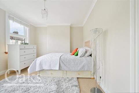 8 Bruce Road, London, SE25 6QJ