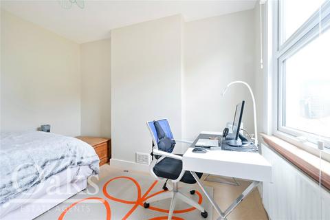 8 Bruce Road, London, SE25 6QJ