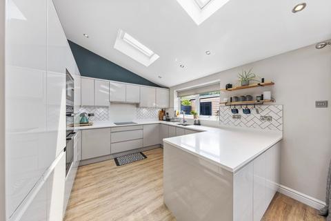 3 Arran Close, Fearnhead, Warrington, WA2 0AN