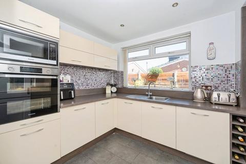 4 bedroom semi-detached house for sale, Thornton Close, Wigan WN4