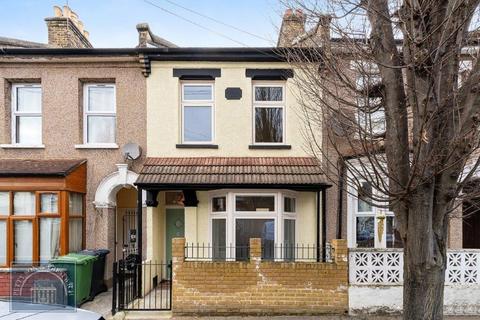 12 Belton Road, London, E11 3JD