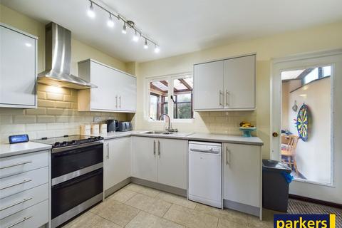 undefined, Bolwell Close, Reading RG10