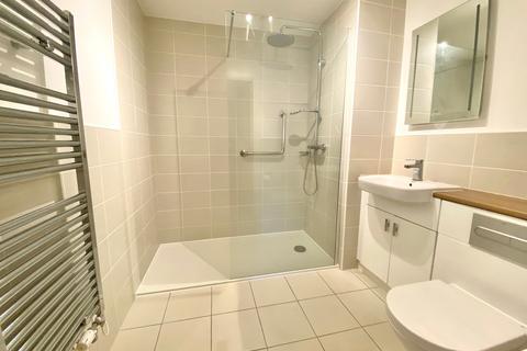 2 bedroom apartment for sale, Hempstead Road, Bovingdon HP3