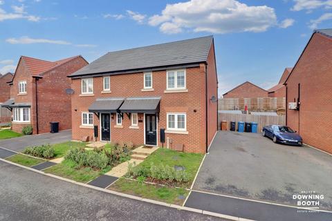 3 bedroom semi-detached house to rent, Redwing Close, Lichfield WS13