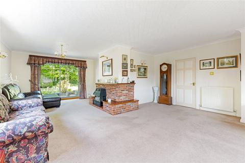 undefined, The Avenue, Dunstable, Bedfordshire, LU6