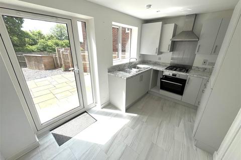 3 bedroom semi-detached house for sale, Hatherall Drive, Chippenham