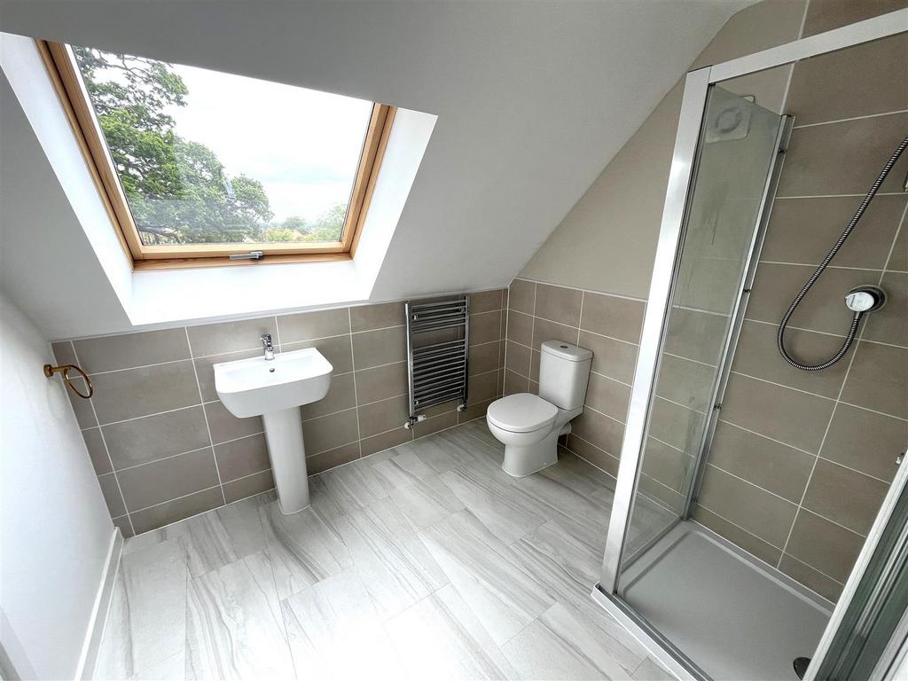 En Suite Shower