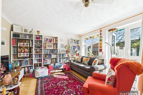 undefined, Silverdale Road, Reading RG6