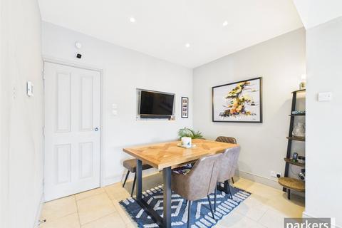 4 bedroom terraced house for sale, Talfourd Avenue, Reading RG6