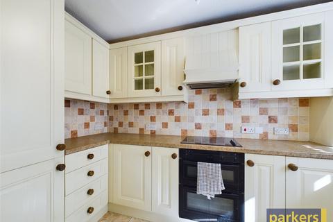 2 bedroom apartment for sale, Larks Meade, Reading RG6