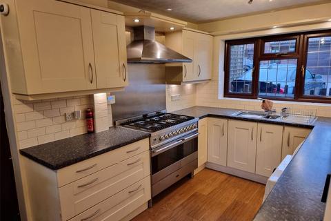 undefined, Goldthorpe Gardens, Reading RG6
