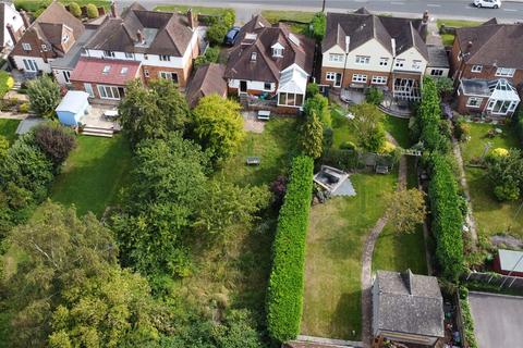 4 bedroom detached house for sale, Church Road, Reading RG6