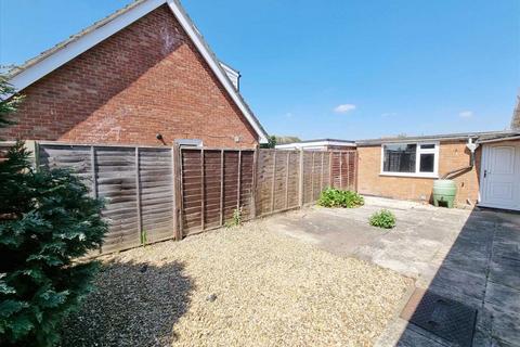 1 Ash Tree Close, Ruskington, Sleaford, NG34 9BW