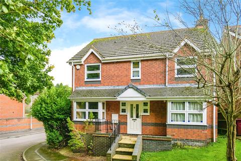19 Aberaman, Emmer Green, Reading, RG4 8LD