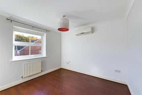19 Aberaman, Emmer Green, Reading, RG4 8LD