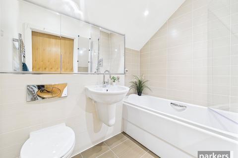 Flat 4, Sheldon House Sheldon Rise, Caversham, Reading, RG4 7AU