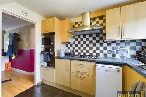 4 bedroom semi-detached house for sale, Barn Close, Berkshire RG30