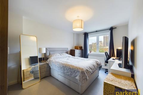 5 Blakes Quay, Reading, RG1 3EW