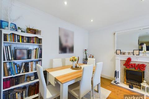 39 Ashdene Gardens, Reading, RG30 2EP