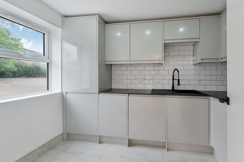 60 Downings, London, E6 6WP