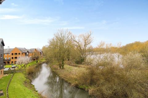 1 bedroom apartment for sale, Silk Lane, Reading RG10