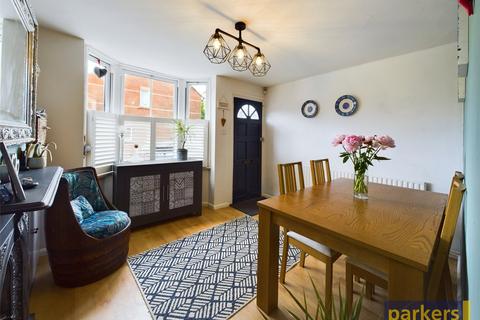 2 bedroom terraced house for sale, The Street, Reading RG10