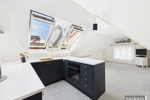 1 bedroom apartment for sale, Ray Park Road, Berkshire SL6