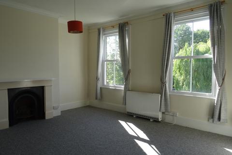 1 bedroom flat to rent, Christ Church Road