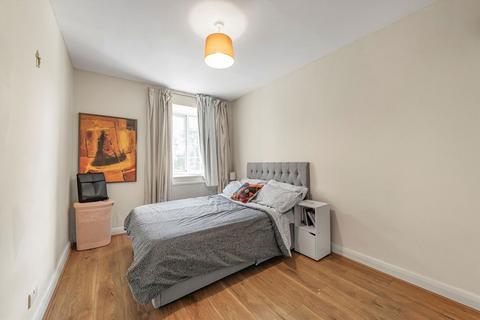 3 bedroom flat for sale, Kingston Road, Surbiton KT5