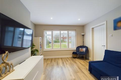 56 Caldbeck Drive, Woodley, Reading, RG5 4JX