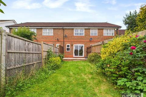 18 Coniston Close, Woodley, Reading, RG5 4AY