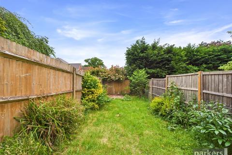 18 Coniston Close, Woodley, Reading, RG5 4AY