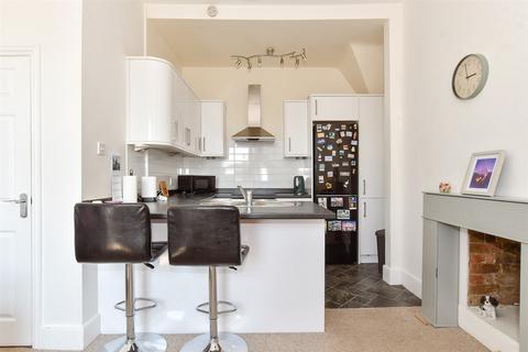 1 bedroom flat for sale, Manor Road, Folkestone, Kent