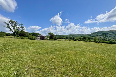 4 bedroom detached house for sale, Heol Ddu, Ammanford