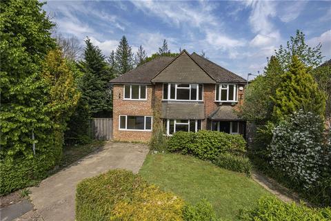 114 Copthall Road West, Uxbridge, UB10 8HT
