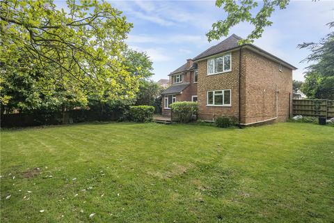 114 Copthall Road West, Uxbridge, UB10 8HT