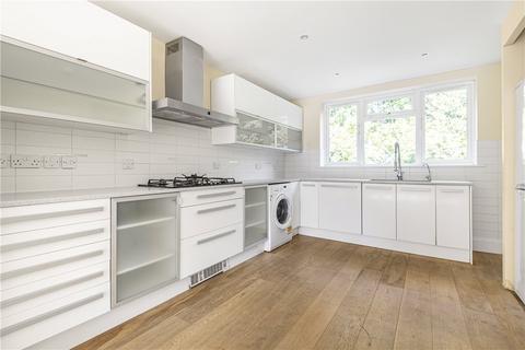 114 Copthall Road West, Uxbridge, UB10 8HT