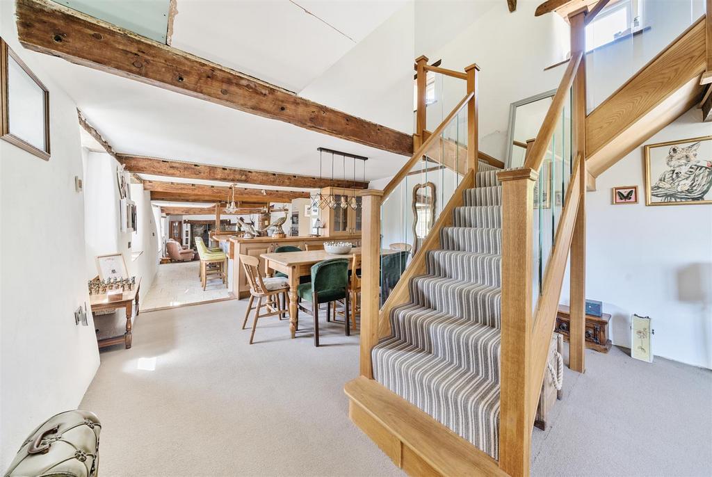Kitchen/Breakfast Room & Stairs
