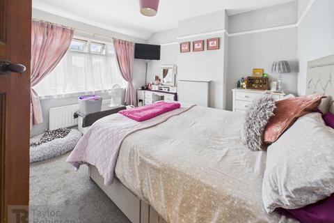 40 Cobbles Crescent, Crawley, RH10 8HA