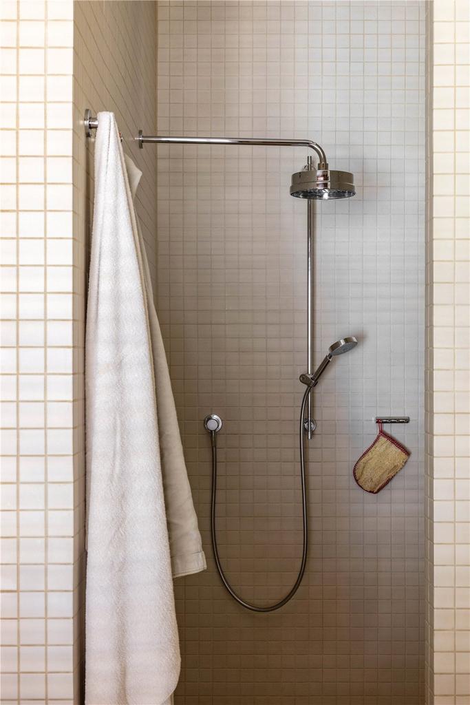 Principal Bathroom
