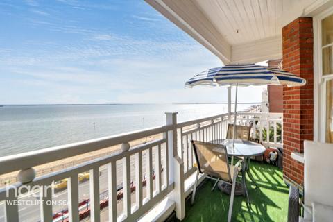 4 bedroom flat for sale, Palmeira Avenue, Westcliff-On-Sea