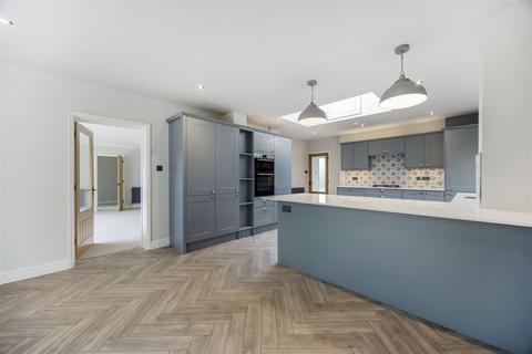 undefined, Southam Lane, Southam, Cheltenham