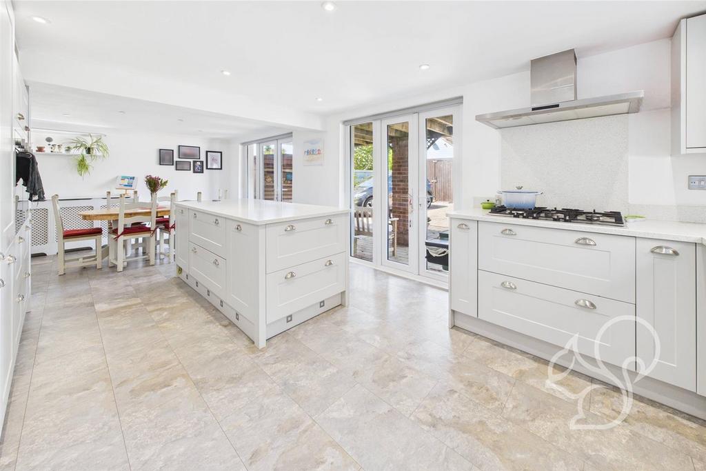 Churchfields edited kitchen .jpg