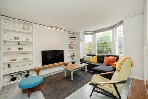 1 bedroom flat for sale, Southcote Road, London N19