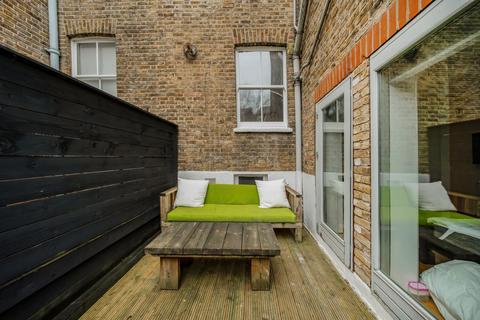 1 bedroom flat for sale, Southcote Road, London N19