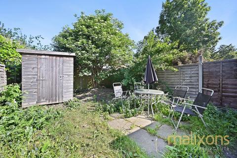 1 bedroom flat for sale, Grove Road, Mitcham CR4