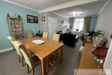 3 bedroom end of terrace house for sale, Stanley Road Gelli - Pentre