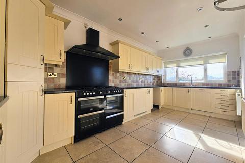 undefined, 35 Sabrina Road, Wightwick