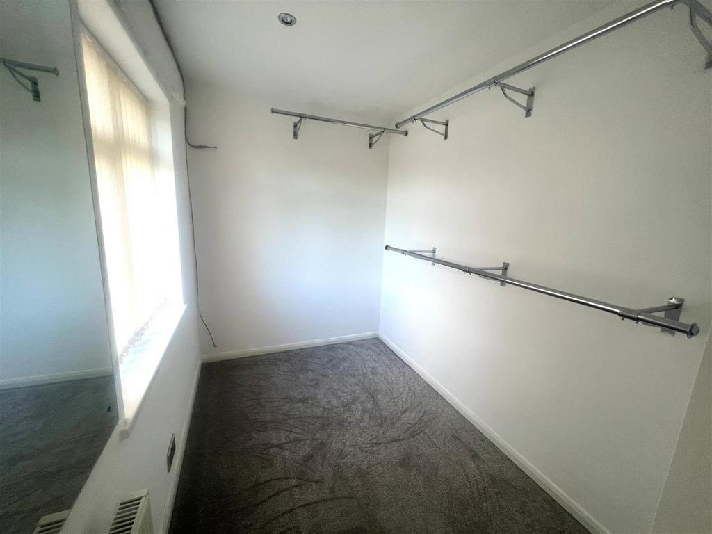 Dressing room.jpg